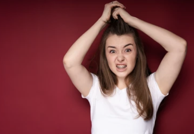 Cinetose e Enxaqueca: Compreensão, Sintomas e Tratamento